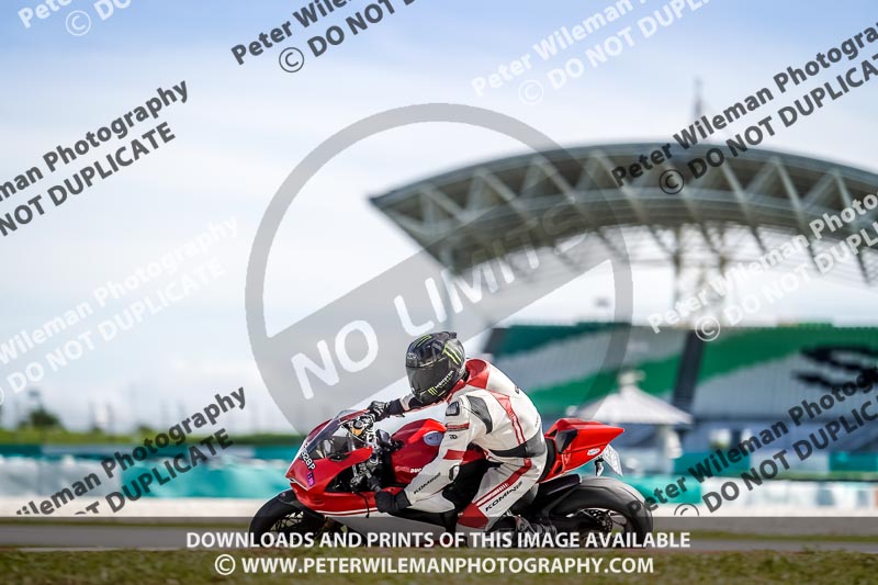 Sepang;event digital images;motorbikes;no limits;peter wileman photography;trackday;trackday digital images